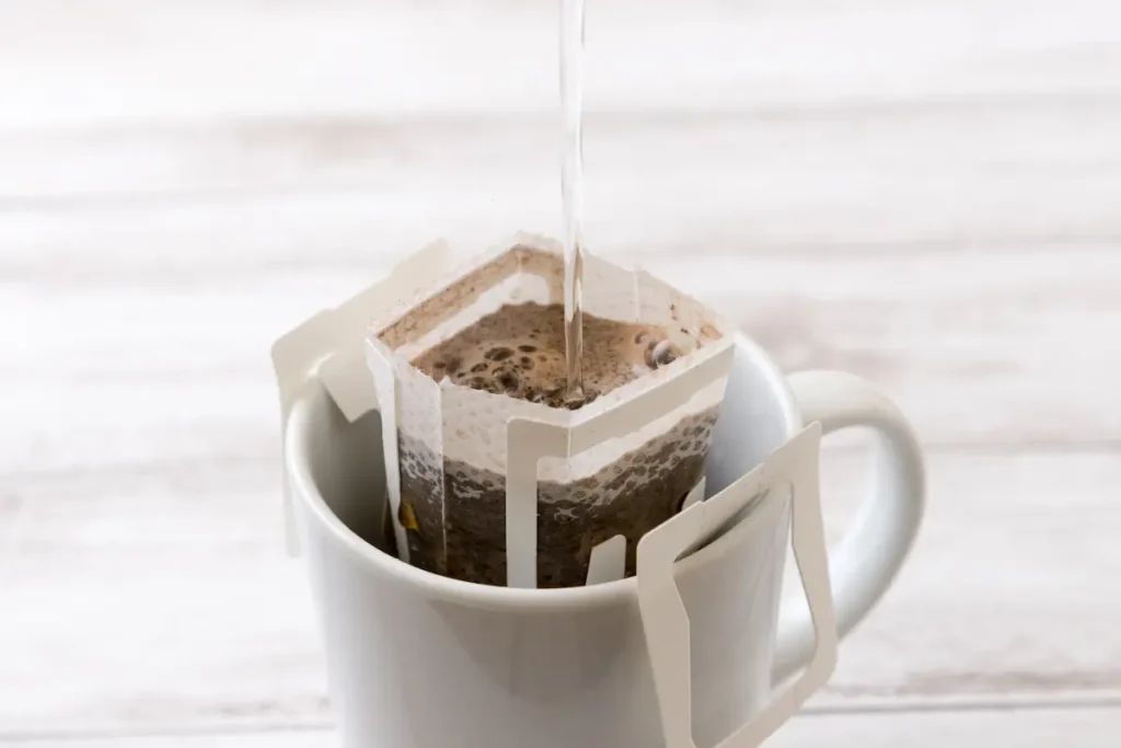 葬儀後の香典返しとして好まれるドリップコーヒーの画像